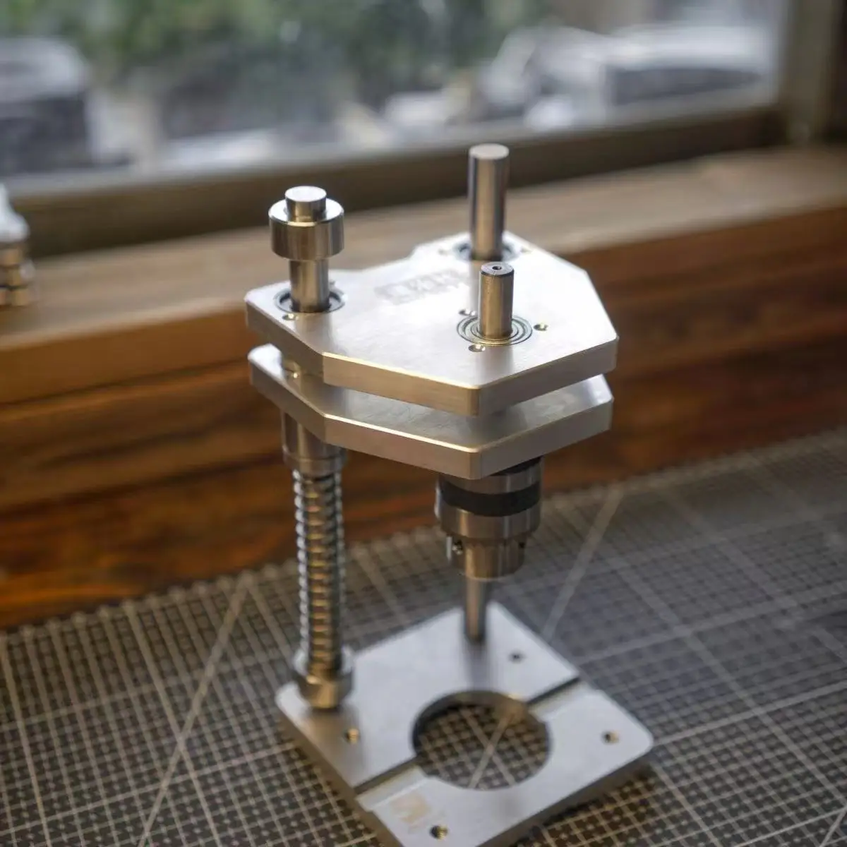 Suporte de perfuração vertical - Drill Press avaliação e preço
